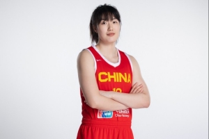 罗欣棫:自己的体能进步很大 身体也变壮了 女篮的训练气氛很好