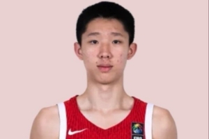 观感炸裂!张宇辰上半场三分9投6中爆轰18分4板3助 正负值+17!